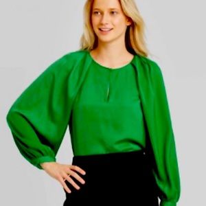 Brand new unworn green balloon blouse small